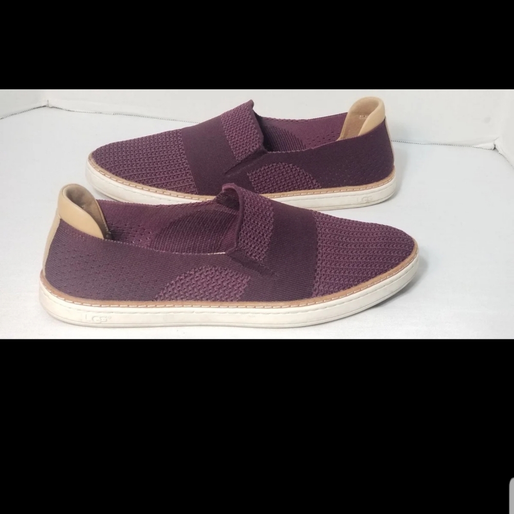 Ugg Sammy Slip on Shoe's Size 12 - Picture 3 of 8